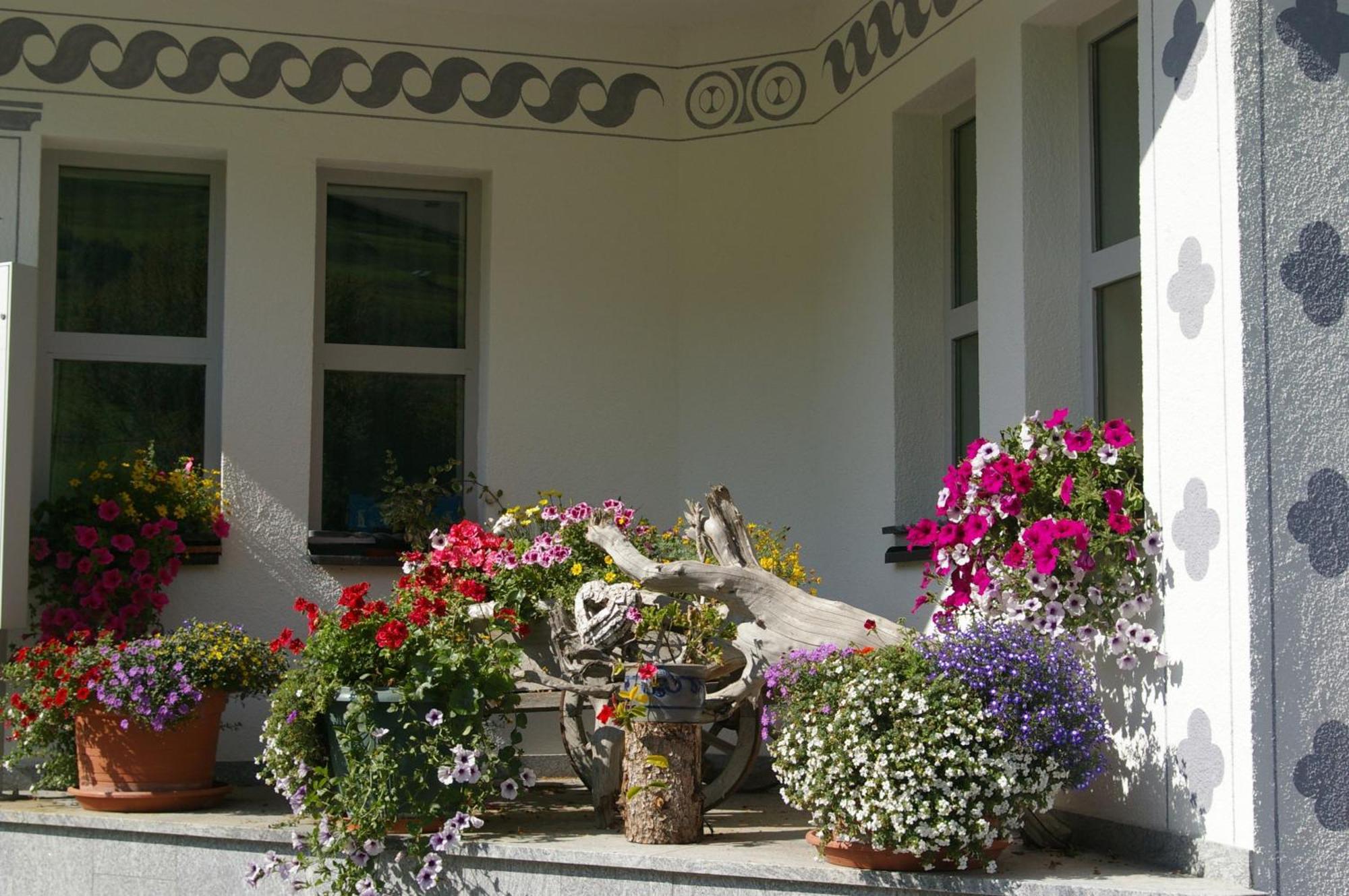 Gasthof Martha Nauders Zewnętrze zdjęcie